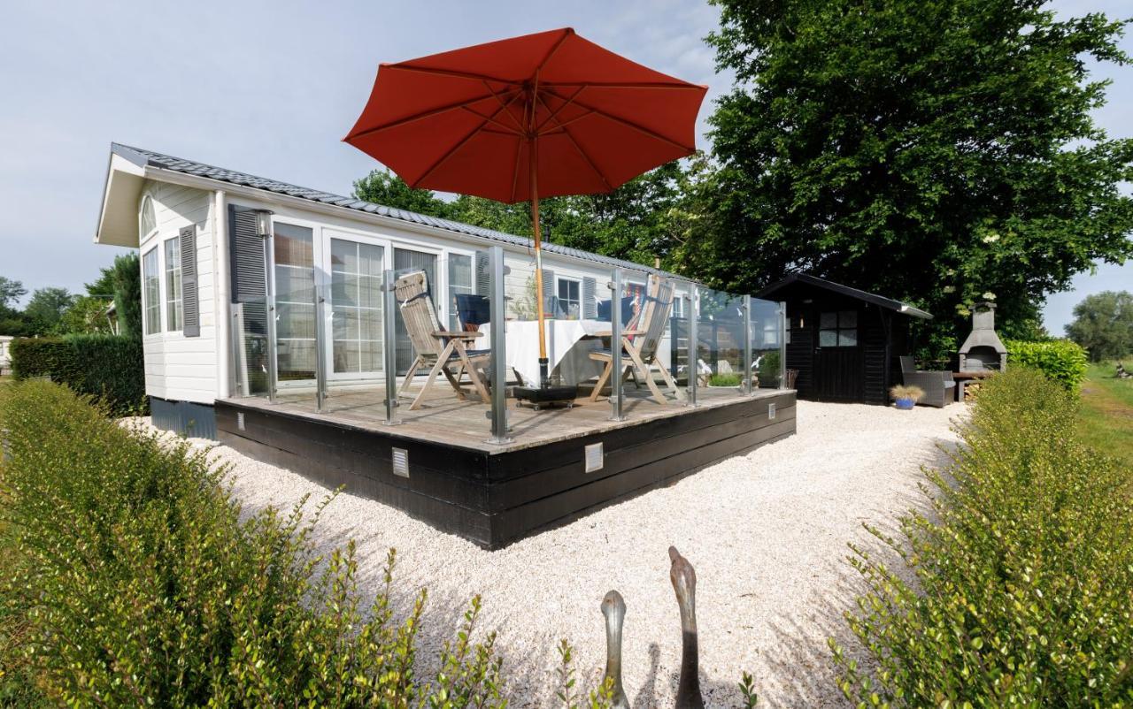 Villa Mooi Huisje Aan De Maas à Op-Op-Andel Extérieur photo